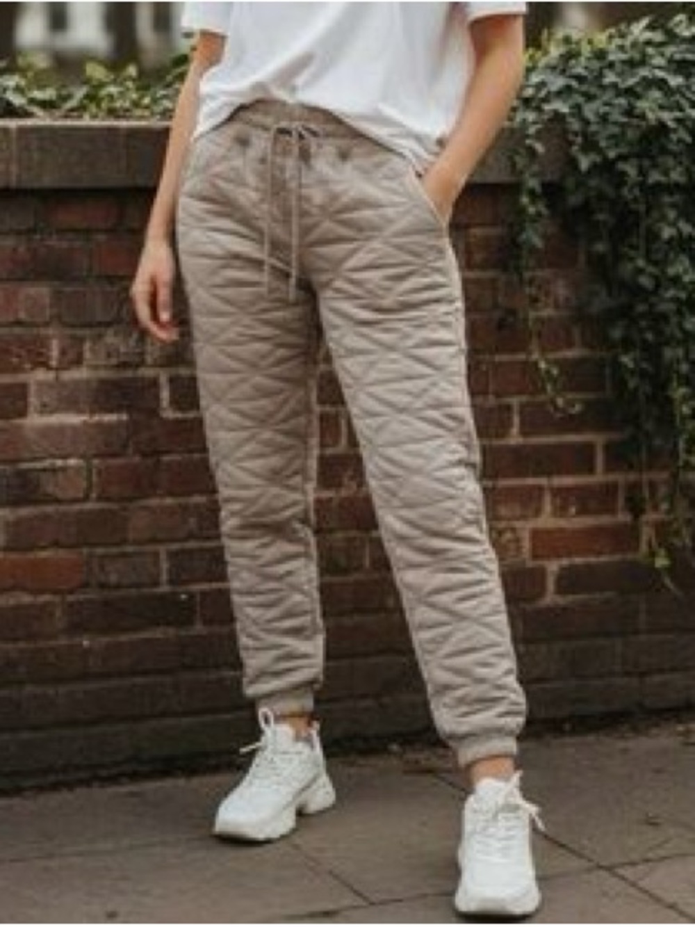 Avalanche Quilted Joggers Size Small